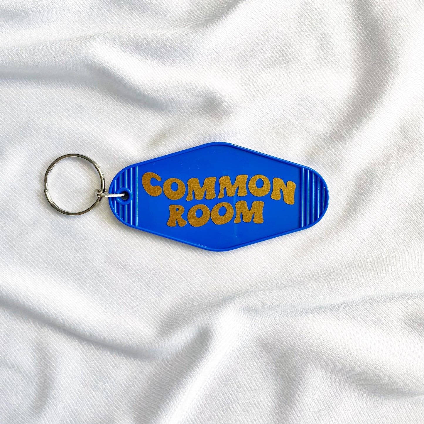 common room motel keychain